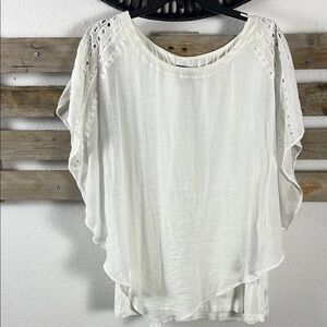 Alyx Cream Dolman Sleeve Asymmetrical Blouse